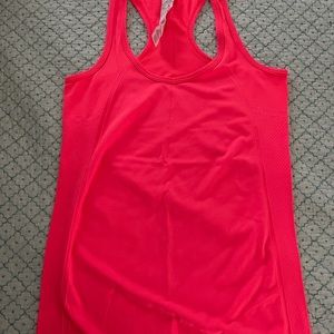 💚Fabletics Athletic Tank top